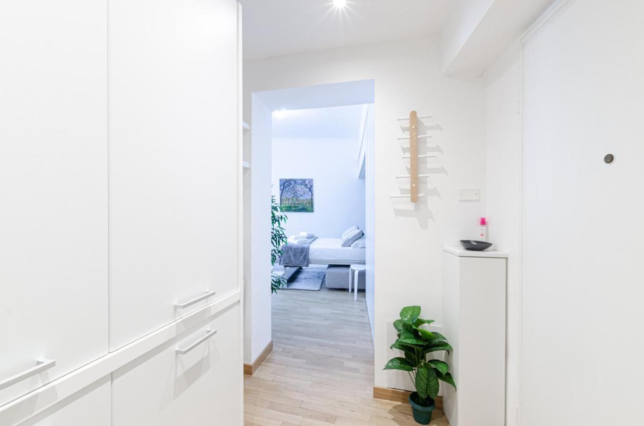 Design Apartment - Spadolini, Campus Bocconi Milan Extérieur photo